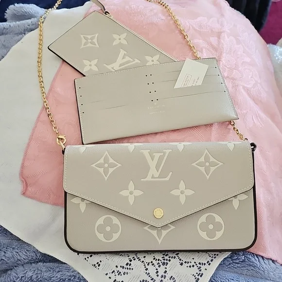 Trio+Free Shipping•Quality High Fashion Group - Picture 1 of 17